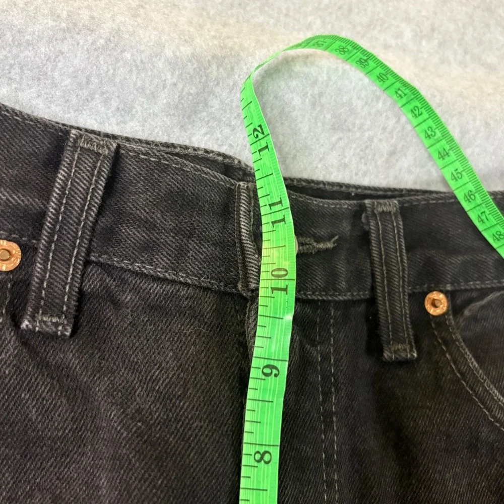 Vintage 1999 Levis 505 Solid Black Jeans No Labels Rare Button 217 Canada 32x32